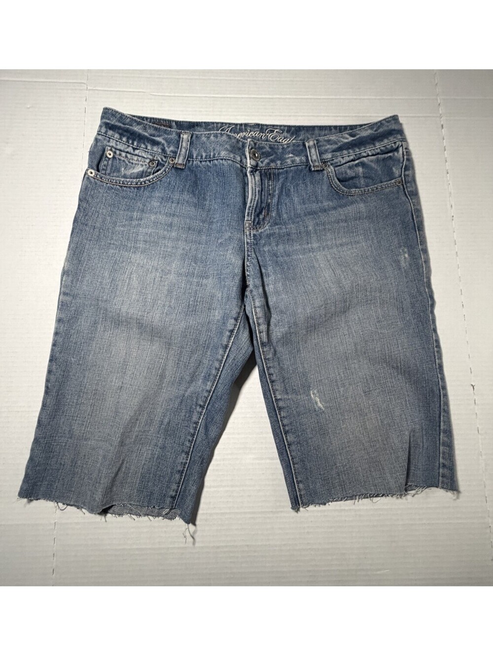 American Eagle Denim Boyfriend Shorts Womens 12 Blue Cutoff Casual